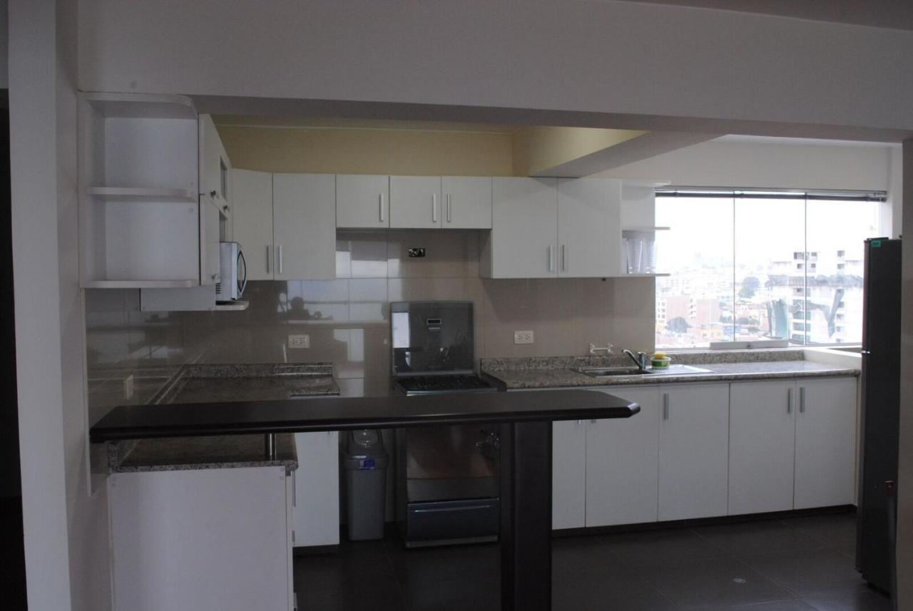 לימה Beachfront Condo San Miguel מראה חיצוני תמונה